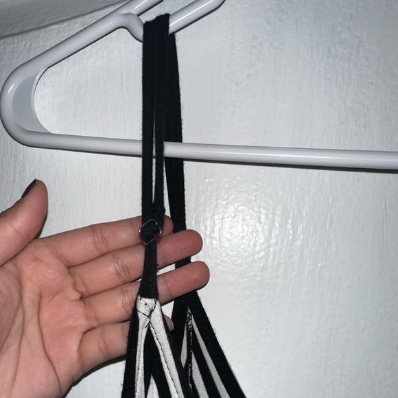 BLACK AND WHITE STRIPED MAXI DRESS - Picture 4 of 4